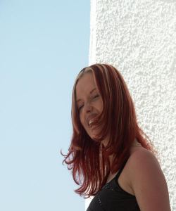 <p class='ppt-number'>09005 66 55 50 749</p><p class='ppt-pricing-de'>1,99 Euro/Min. im dt. Festnetz - Mobilnetz ggf. abweichend</p>