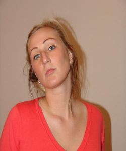 <p class='ppt-number'> 221 779 + PIN 098</p><p class='ppt-pricing-de'>1,99 Euro/Min.</p>
